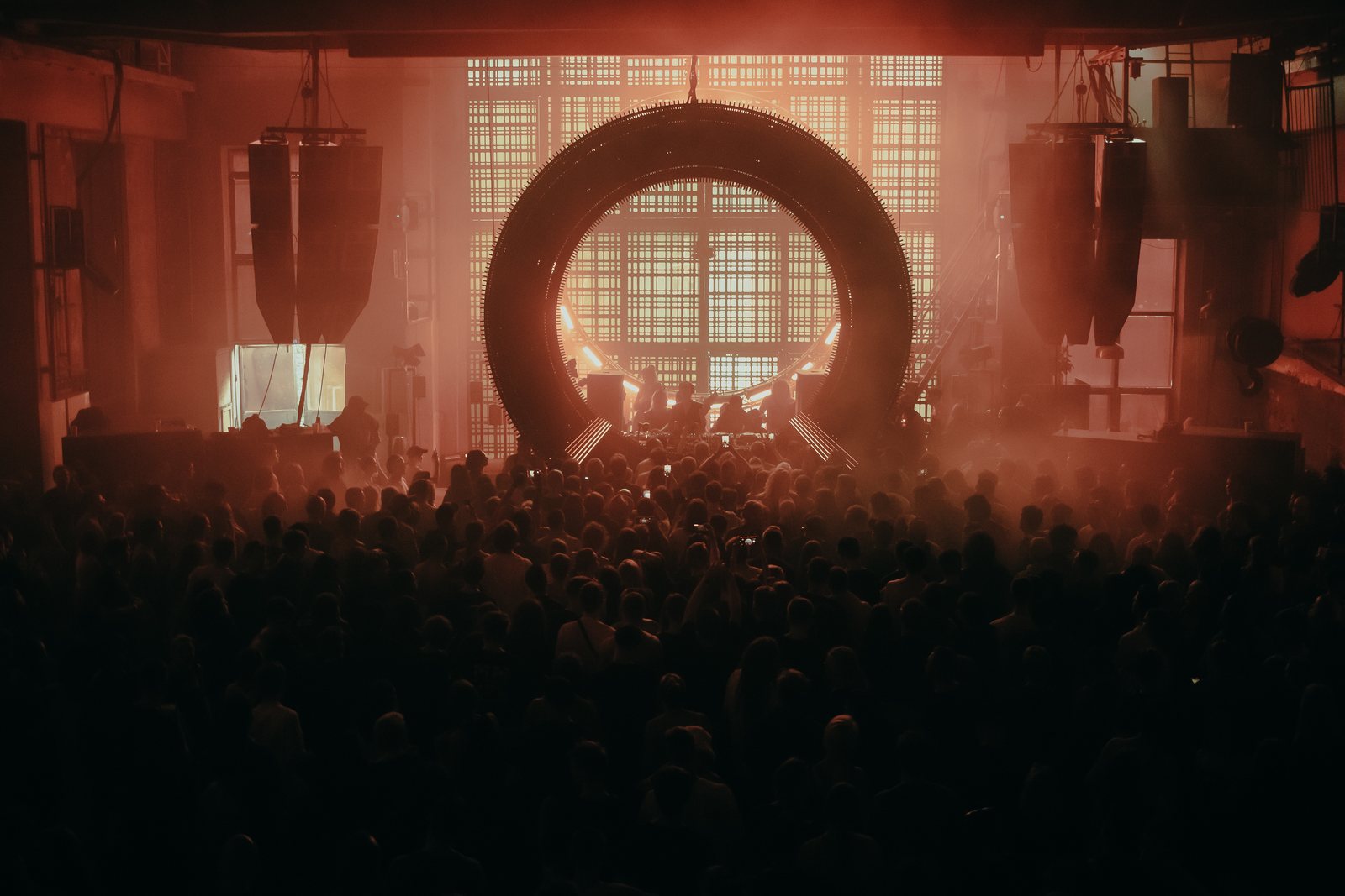 Custom ring stage installation at Mutabor